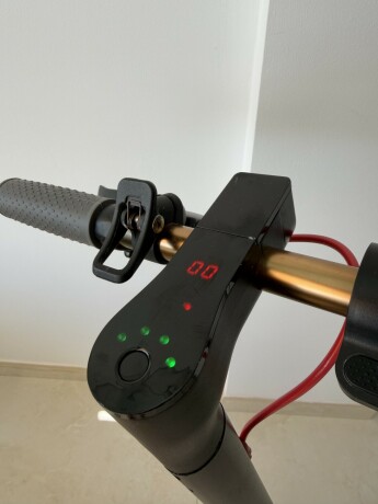 patinete-electrico-con-bateria-nueva-big-3