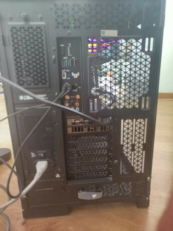 chasis-pc-nuevo-corsair-big-3