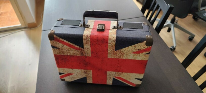 tocadiscos-portable-majestic-big-3