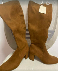 Botas altas camel  sin estrenar núm: 37
