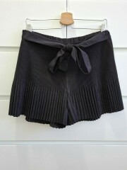 Pantalones cortos de ante, Zara, talla L