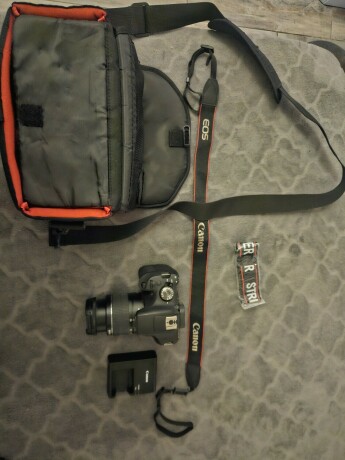 camara-canon-eos-2000d-big-0