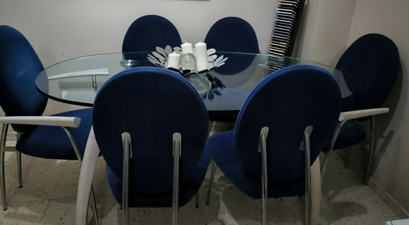 mesa-de-cristal-sillas-big-2