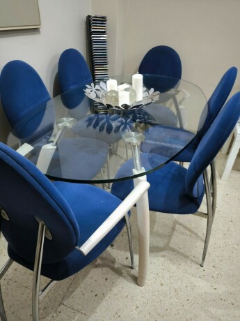 mesa-de-cristal-sillas-big-0