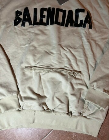 balenciaga-big-2