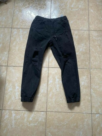 pantalon-vaquero-negro-comodo-big-0
