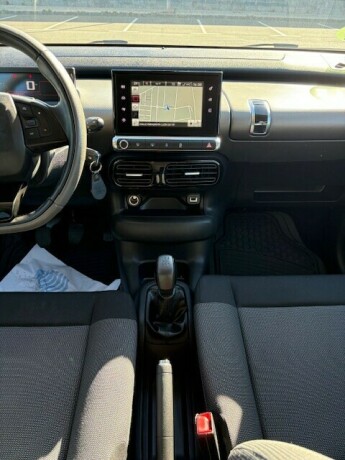 citroen-c4-captus-8900-big-1