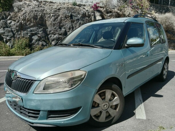 skoda-roomster-14-mpi-big-0