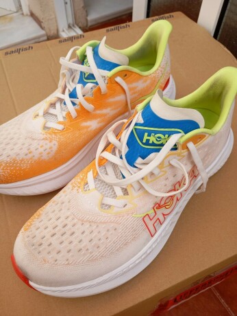 varios-pares-zapatillas-running-hombre-big-4