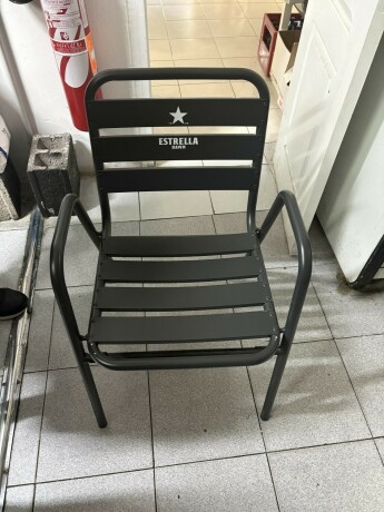 se-venden-las-sillas-big-0