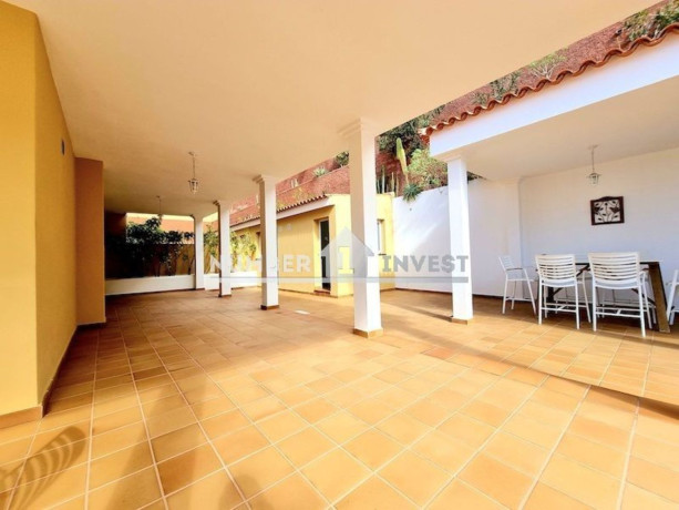 chalet-adosado-en-venta-en-torviscas-centro-y-alto-big-25