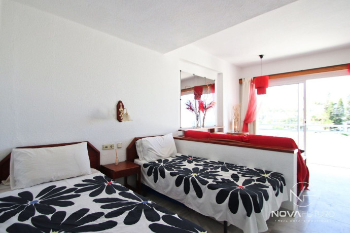 estudio-en-venta-en-avenida-de-colon-big-5