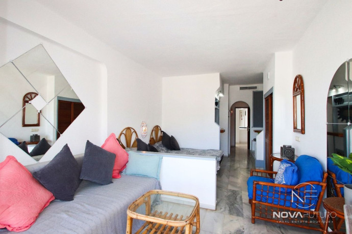 estudio-en-venta-en-avenida-de-colon-big-5