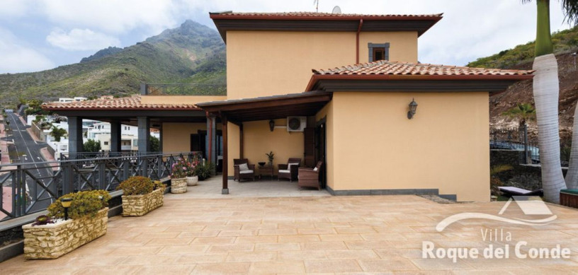 chalet-adosado-en-venta-en-calle-andorra-big-1