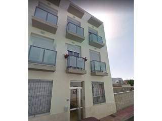 Piso en venta en calle San Ismael, 2 -8