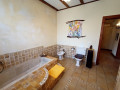 casa-o-chalet-independiente-en-venta-en-calle-elvira-25-small-26