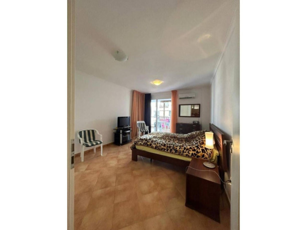 piso-en-venta-en-avenida-amsterdam-big-5