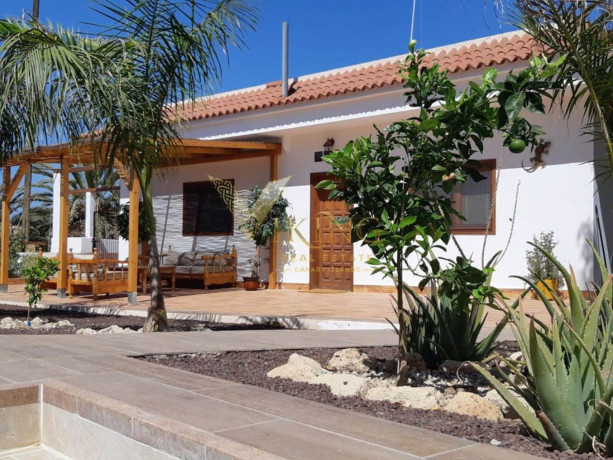 chalet-adosado-en-venta-en-buzanada-5-big-8