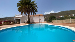 Casa o chalet independiente en venta en carretera general del sur