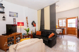 Casa o chalet independiente en venta en calle Montaraz