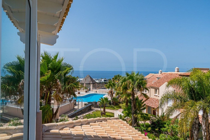 casa-o-chalet-en-venta-en-la-caleta-big-25