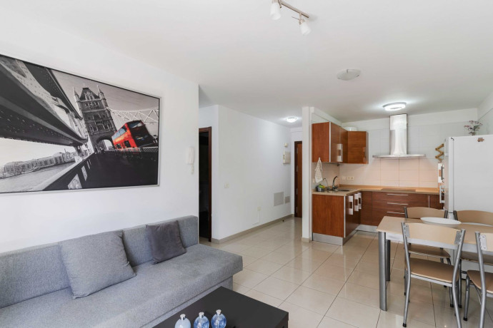 piso-en-venta-en-calle-juan-de-grijalba-9-big-2