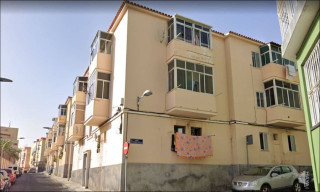 Piso en venta en Ramon y Cajal