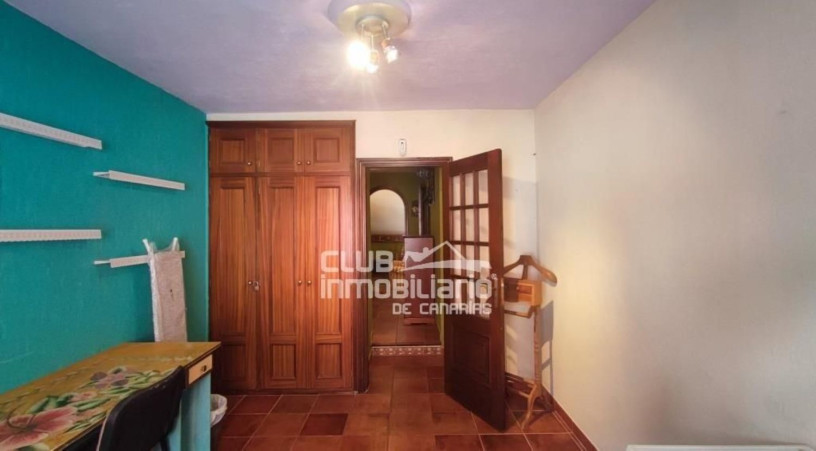 chalet-adosado-en-venta-en-calle-aytami-big-9