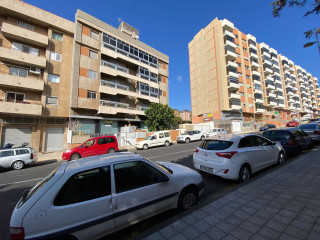 Piso en venta en alcalde mandillo tejera, 25