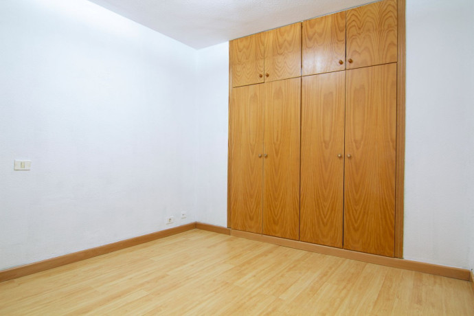 piso-en-venta-en-avenida-nuestra-senora-del-carmen-big-13