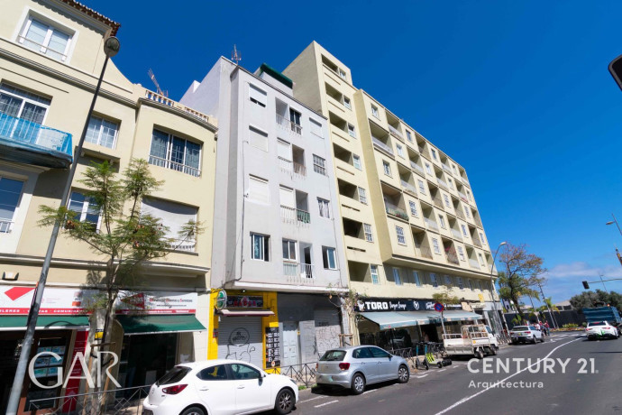 piso-en-venta-en-avenida-san-sebastian-big-0