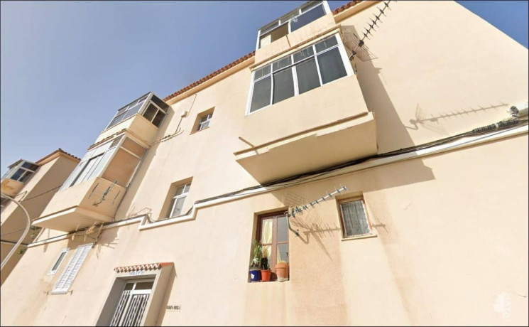 piso-en-venta-en-calle-de-adeje-2-big-0