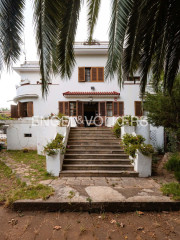 Chalet adosado en venta en calle Moralidad