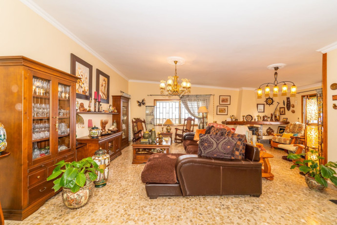 casa-o-chalet-independiente-en-venta-en-calle-juan-de-vera-34-big-6