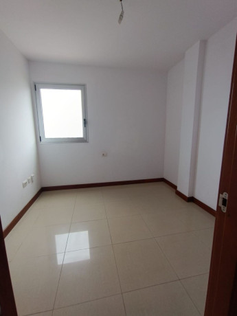 piso-en-venta-en-calle-gorvorana-23-big-9