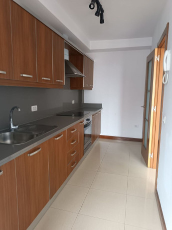 piso-en-venta-en-calle-gorvorana-23-big-4