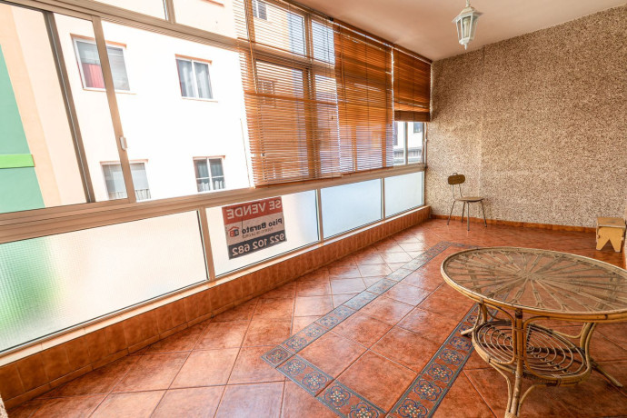 chalet-adosado-en-venta-en-calle-aguere-big-2