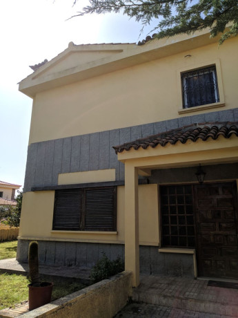 casa-o-chalet-independiente-en-venta-en-calle-roque-nublo-27-big-1