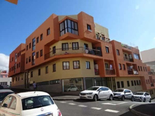 Piso en venta en calle Isla de la Gomera, 1