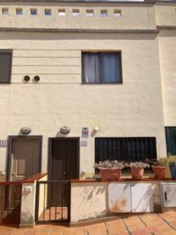 duplex-en-venta-en-calle-isla-de-gran-canaria-big-1