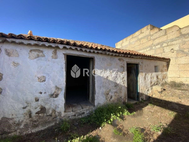 casa-rural-en-venta-en-granadilla-big-18