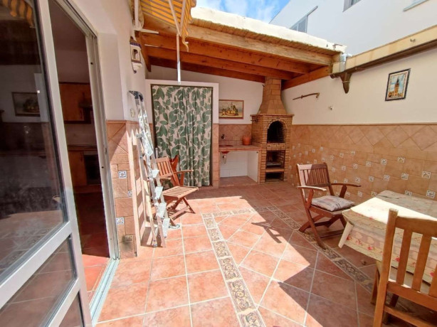 chalet-adosado-en-venta-en-san-isidro-big-23