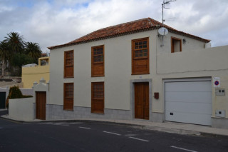 Casa de pueblo en venta en calle San Francisco