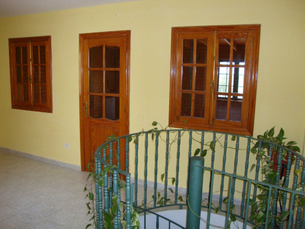 chalet-pareado-en-venta-en-calle-helechos-28-big-17