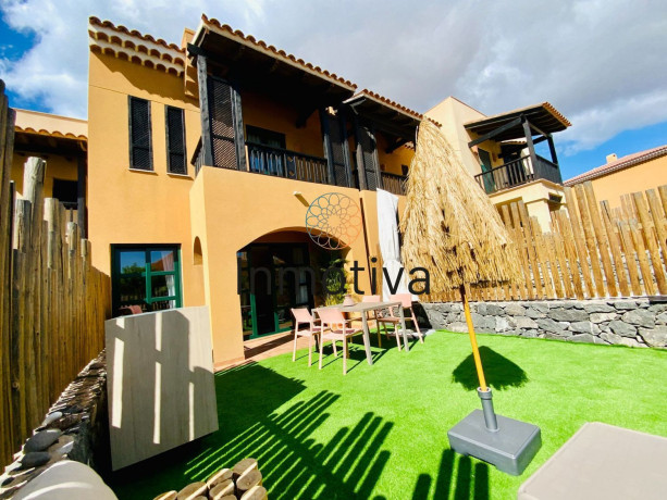 chalet-adosado-en-venta-en-galvan-bello-1-big-29