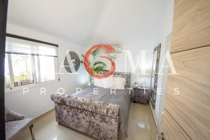 casa-o-chalet-independiente-en-venta-en-calle-vinatigo-big-10