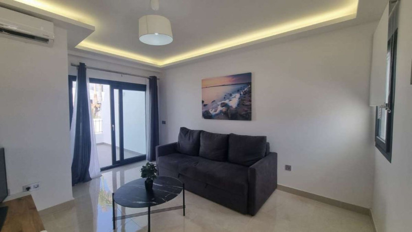 chalet-adosado-en-venta-en-golf-del-sur-amarilla-golf-big-10