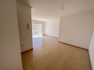 Piso en venta en calle La Tosca, 61