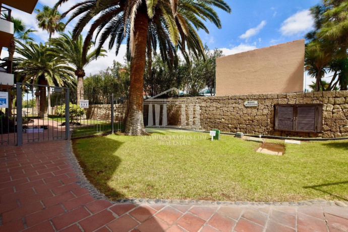 atico-en-venta-en-calle-la-palma-big-28