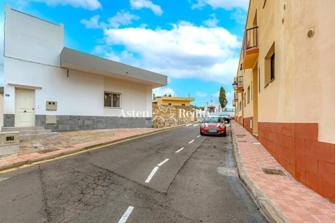 casa-o-chalet-independiente-en-venta-en-calle-fermin-perez-big-1